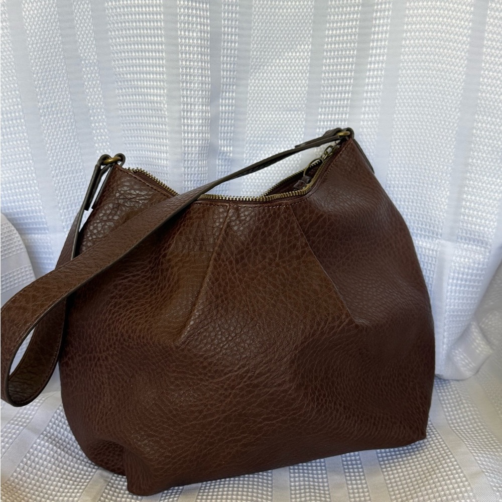 a.n.a brown medium bag
